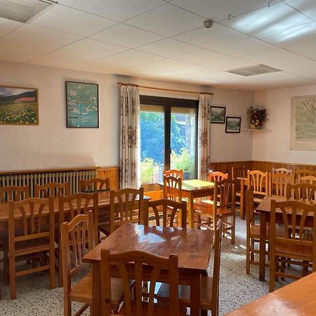 סטקסס Hostal Ter מראה חיצוני תמונה